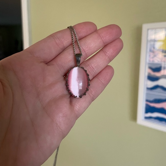• Cats Eye Necklace • - Picture 9 of 9